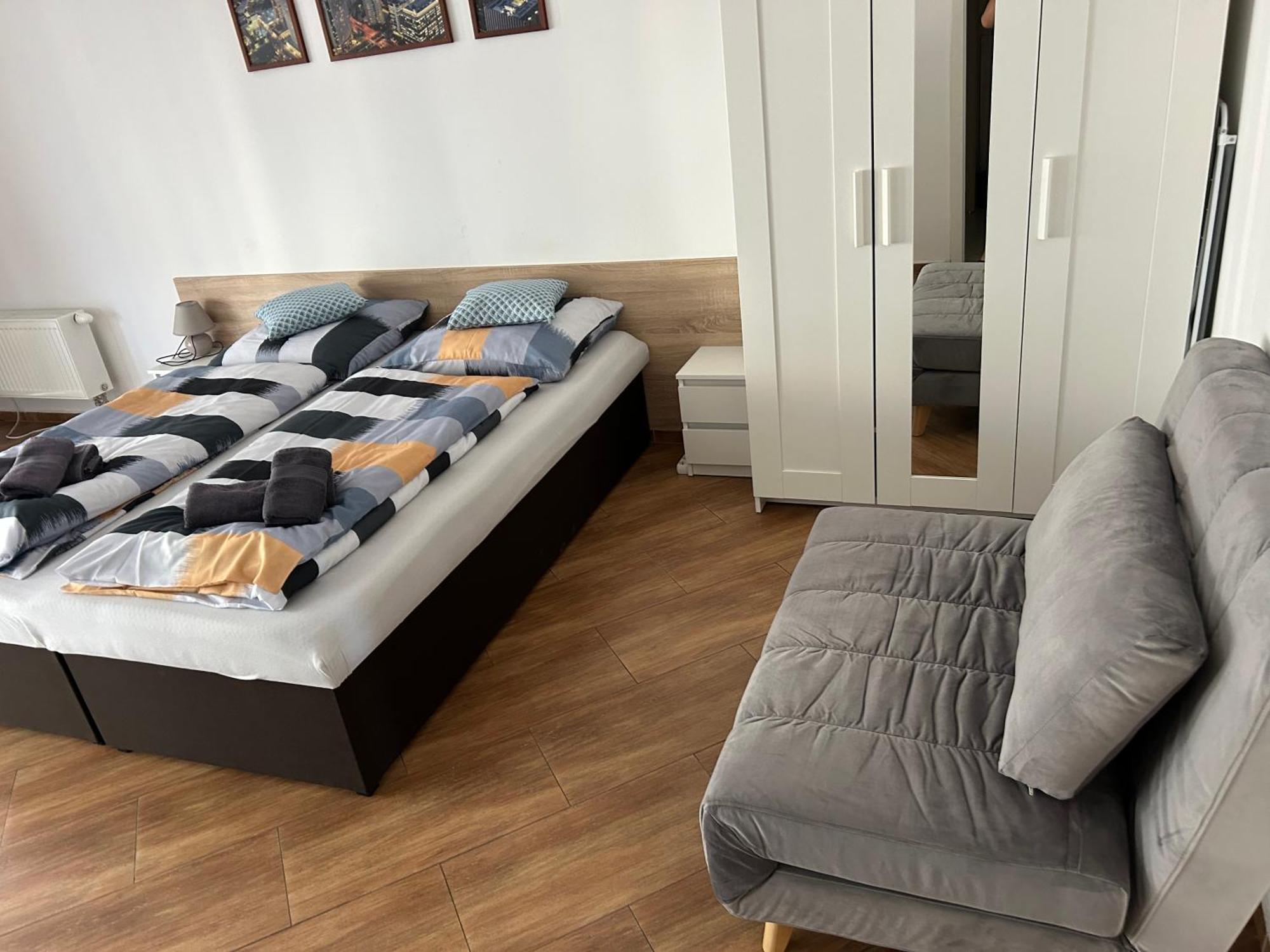 Konde Apartments B Дунайска-Стреда Экстерьер фото